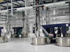 鵬翼化工 生產(chǎn)線圖2