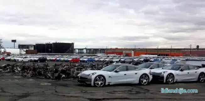 2012年，颶風(fēng)桑迪引起海水倒灌，停在海邊的Fisker Karma電動跑車被海水浸入后燒毀大半