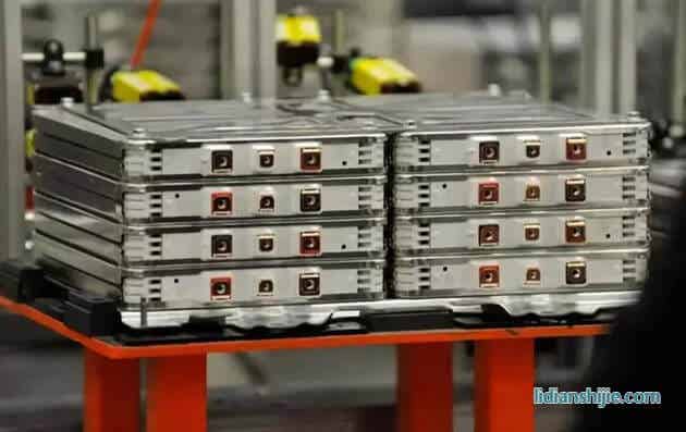 固態(tài)電池一體化設(shè)計