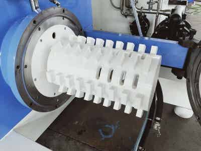 上海易勒棒銷式砂磨機 鋰電 電池漿料細化圖2