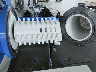 上海易勒棒銷式砂磨機 鋰電 電池漿料細化圖3