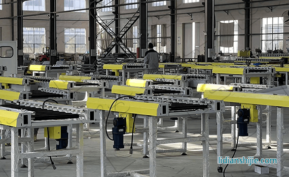 新能源锂电隧道辊{窑炉@环外轨线