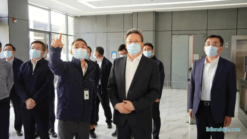 南通市市委副書(shū)記、市長(zhǎng)吳新明一行蒞臨南通科瑞恩調(diào)研