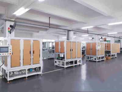 全自動拔插膠釘機圖4