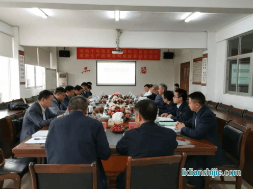 金銀河“鋰離子電池正負(fù)極漿料自動(dòng)連續(xù)化成套生產(chǎn)線”科技成果鑒定會(huì) 金銀河“鋰離子電池正負(fù)極漿料自動(dòng)連續(xù)化成套生產(chǎn)線”科技成果鑒定會(huì)