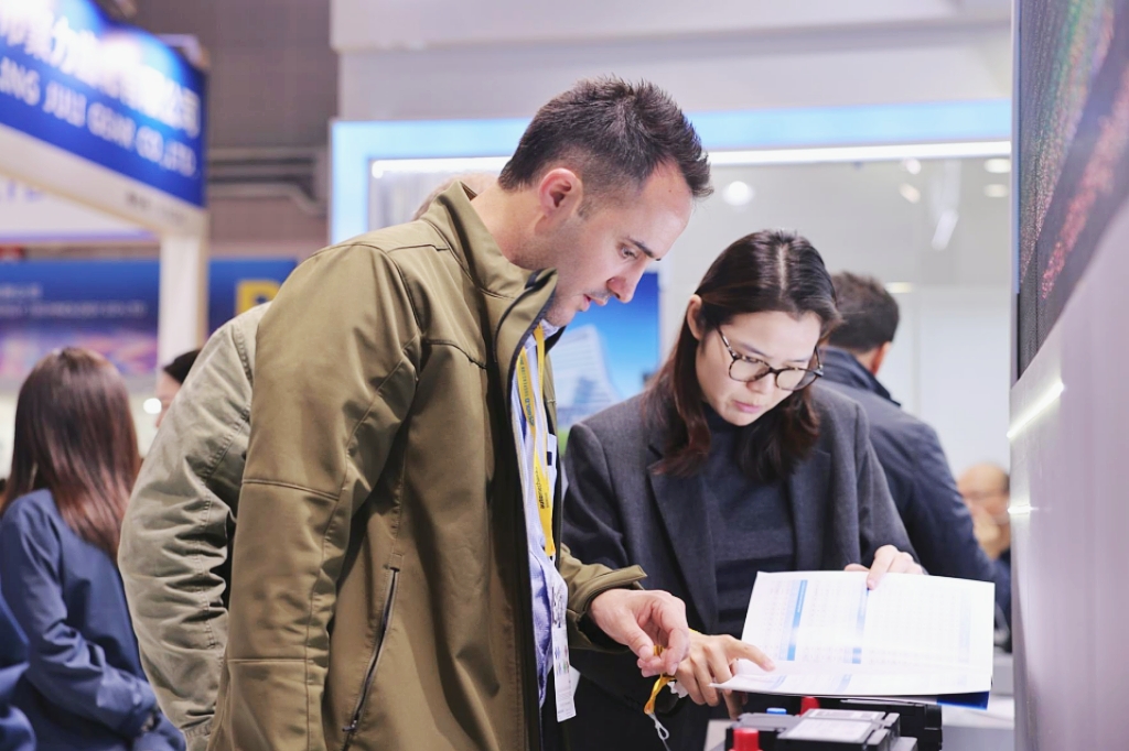 駱駝集團亮相上海法蘭克福汽配展